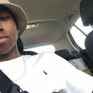 Meet your Posher, Robert